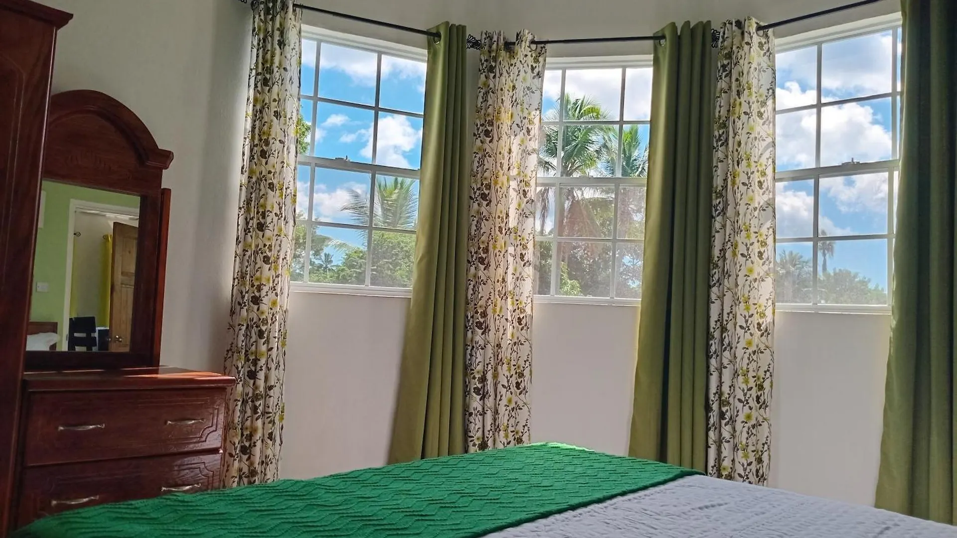 Essence Country Apartments Choiseul