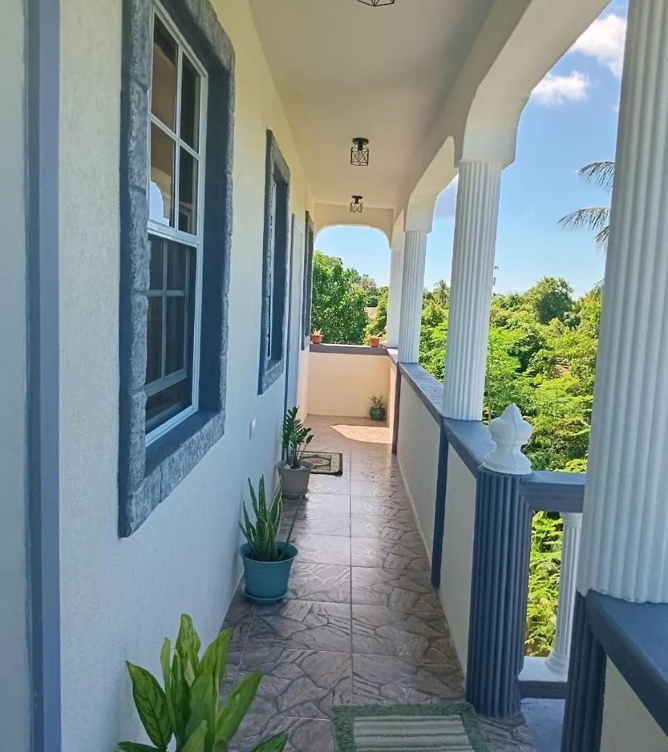 Essence Country Apartments Choiseul
