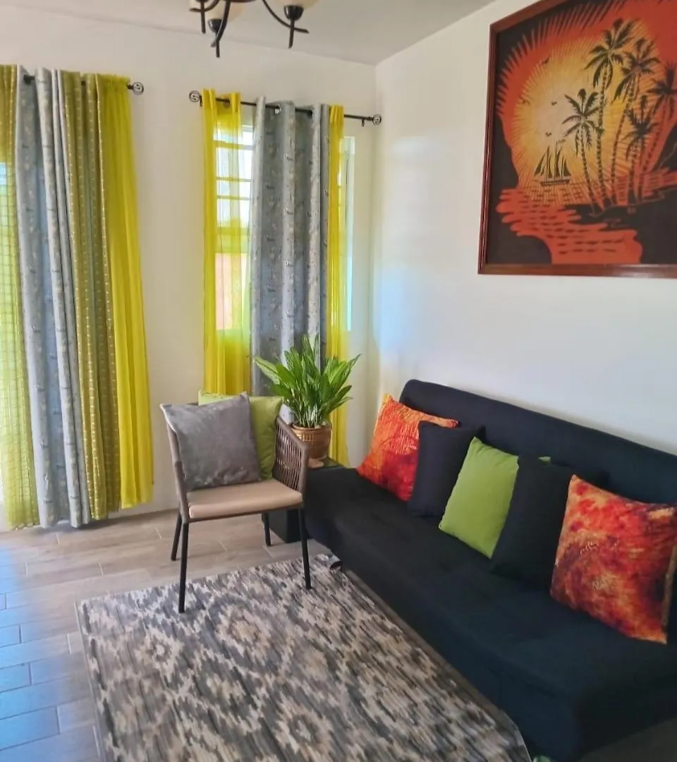 Essence Country Apartments Choiseul 0*,